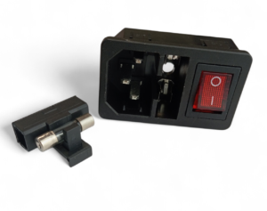 Gniazdo zasilania z włącznikiem i bezpiecznikiem IEC320 C14